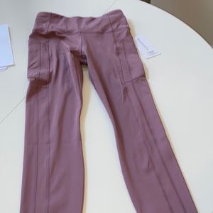 Athleta 7/8 leggings in mauve